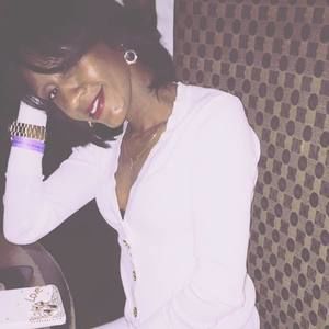 Meet your Posher, Chanel